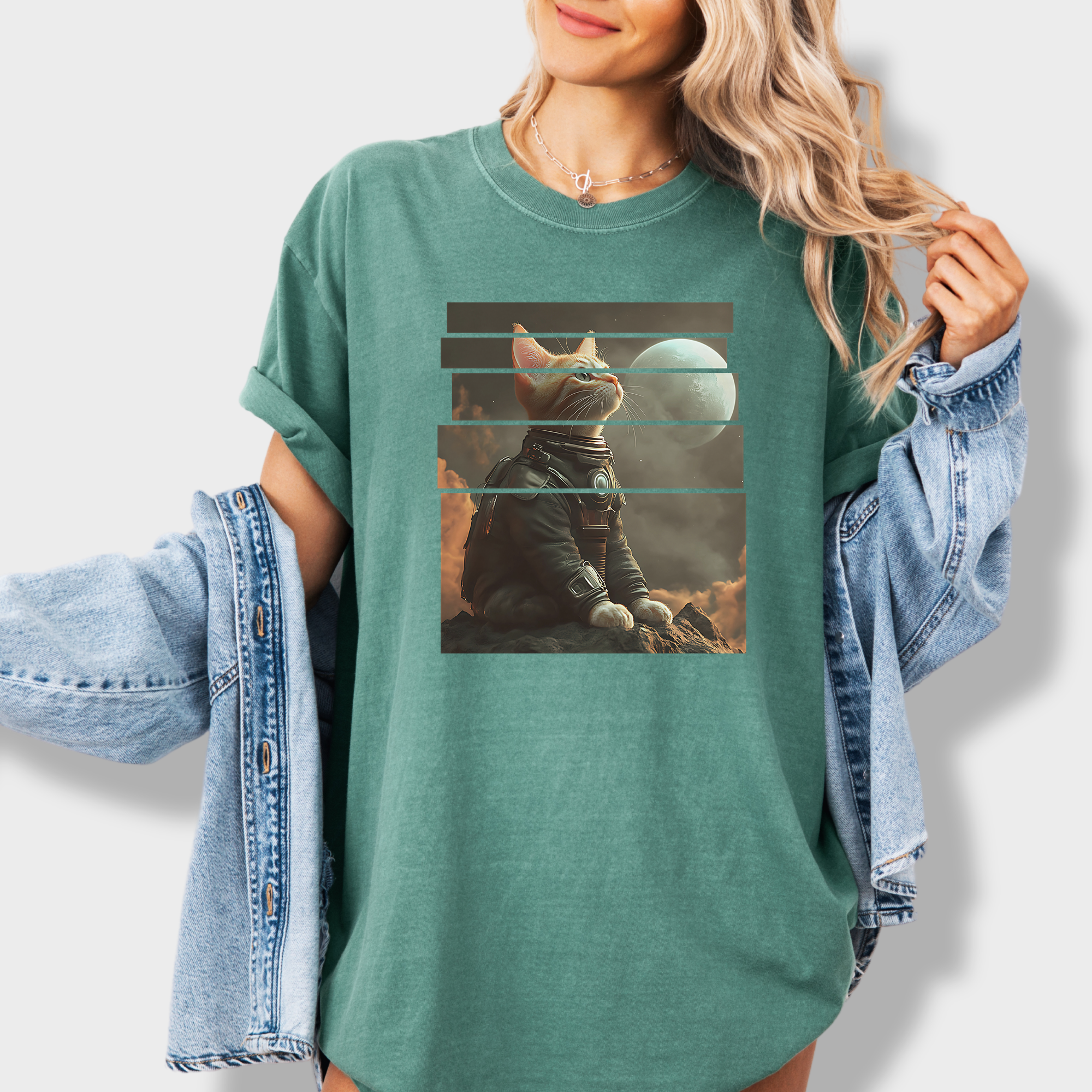 Vintage Cute Cat Graphic T-Shirt in Light Green