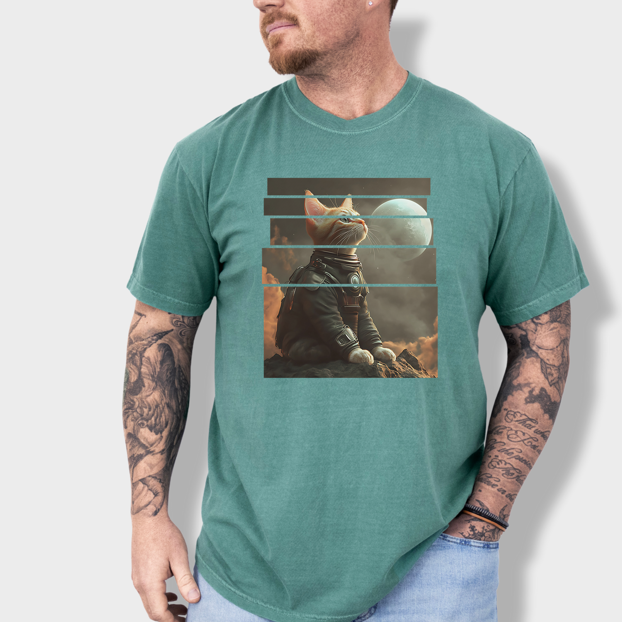Vintage Cute Cat Graphic T-Shirt in Light Green