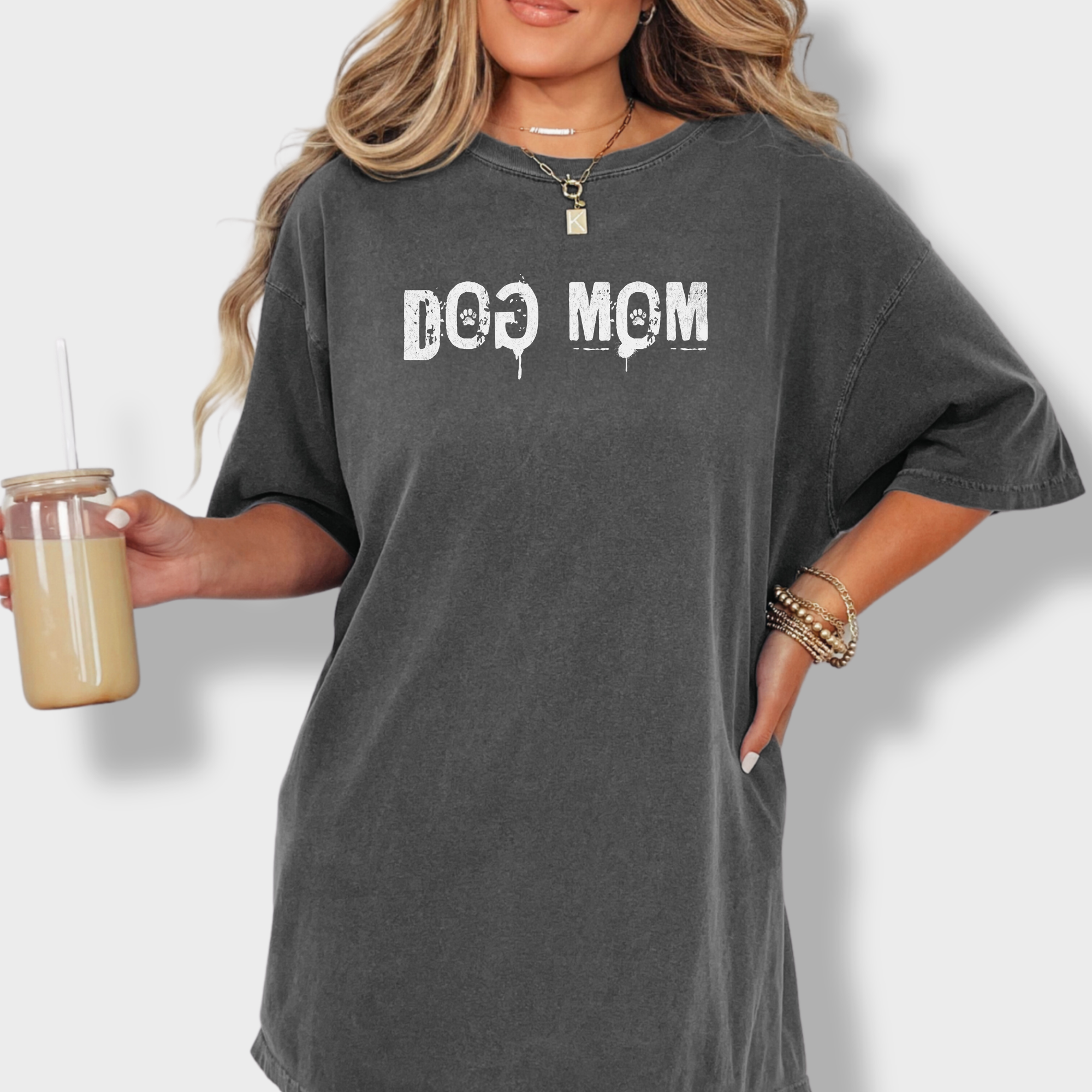 Minimalist DOG MOM Messy Stamp with Paint Splatter Dog Text Comfort Colors T-Shirt in Pepper-T-Shirt-Pepper-Fetch N Found