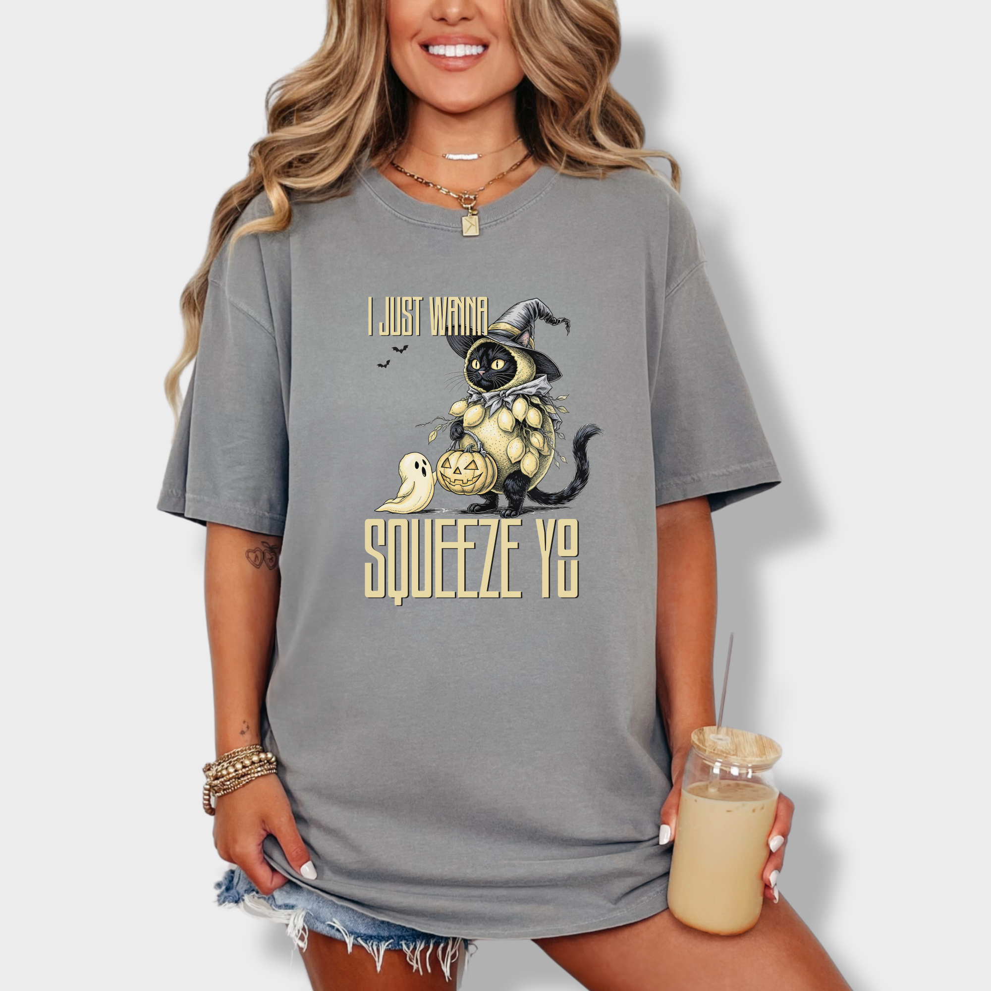 Line Art I Just Wanna Squeeze You Lemon Trick-or-Treater Cat Line Art Comfort Colors T-Shirt in Gray-T-Shirt-Fetch N Found