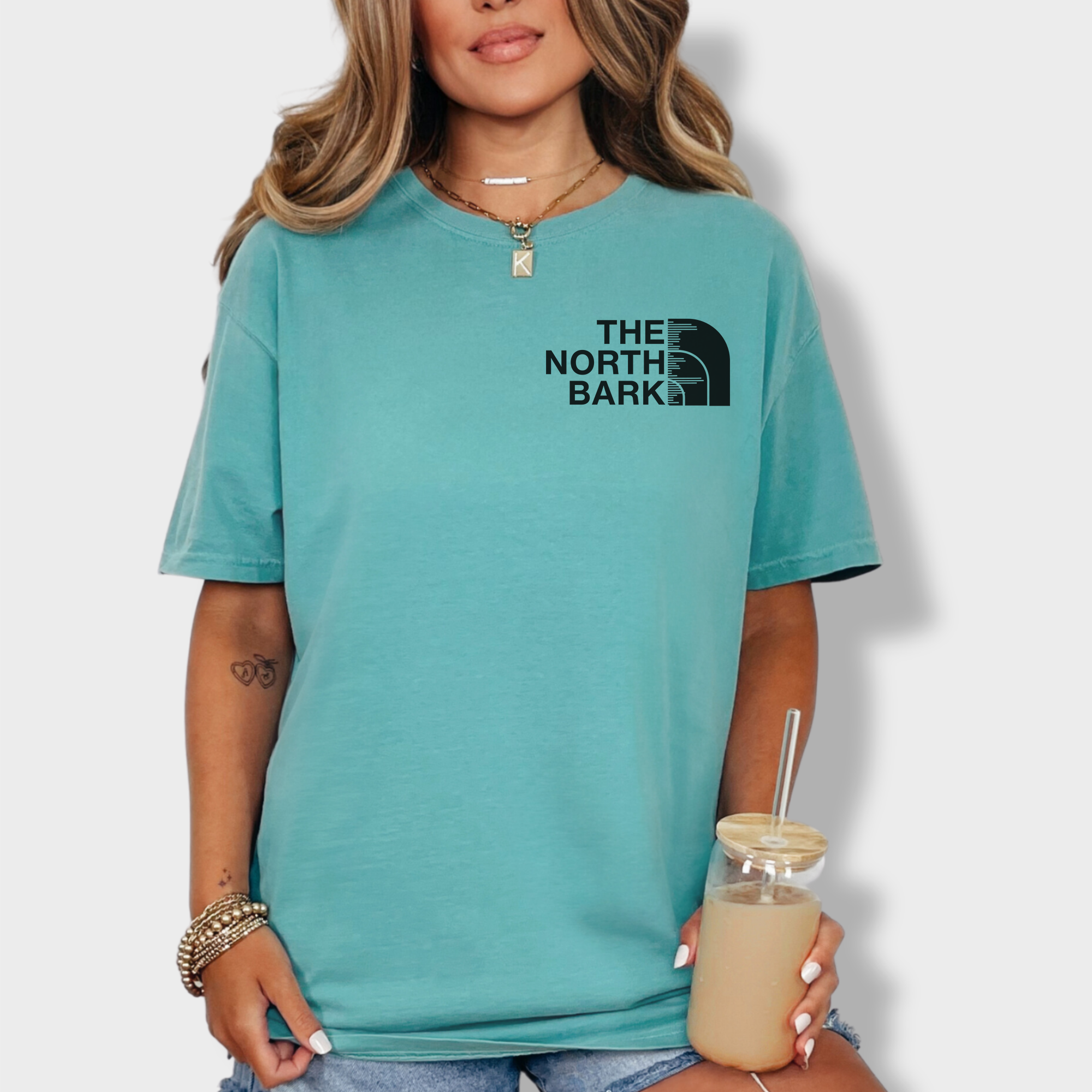 Artistic The North Bark Dog Graphic Comfort Colors T-Shirt in Seafoam-Fetch N Found