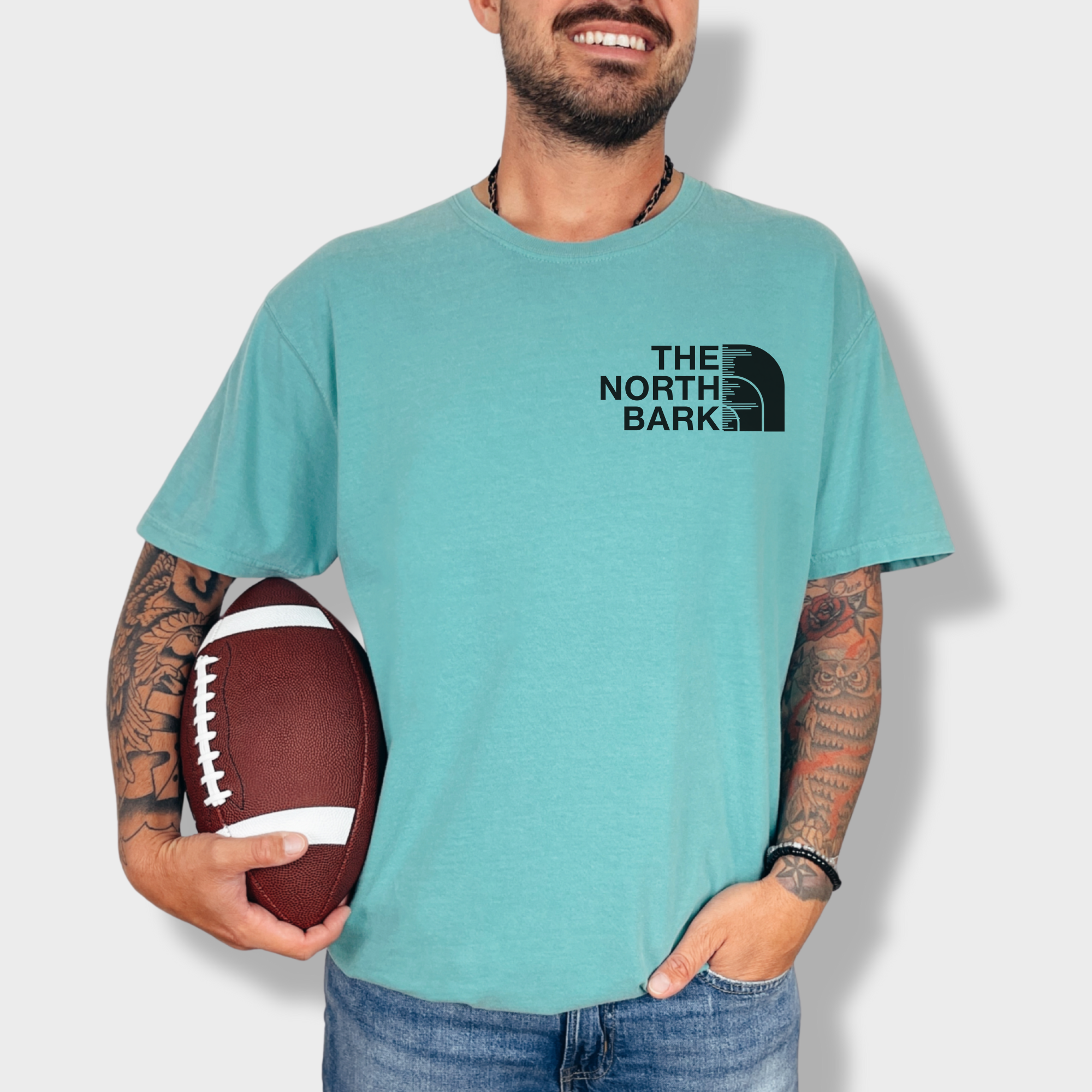 Artistic The North Bark Dog Graphic Comfort Colors T-Shirt in Seafoam-Fetch N Found
