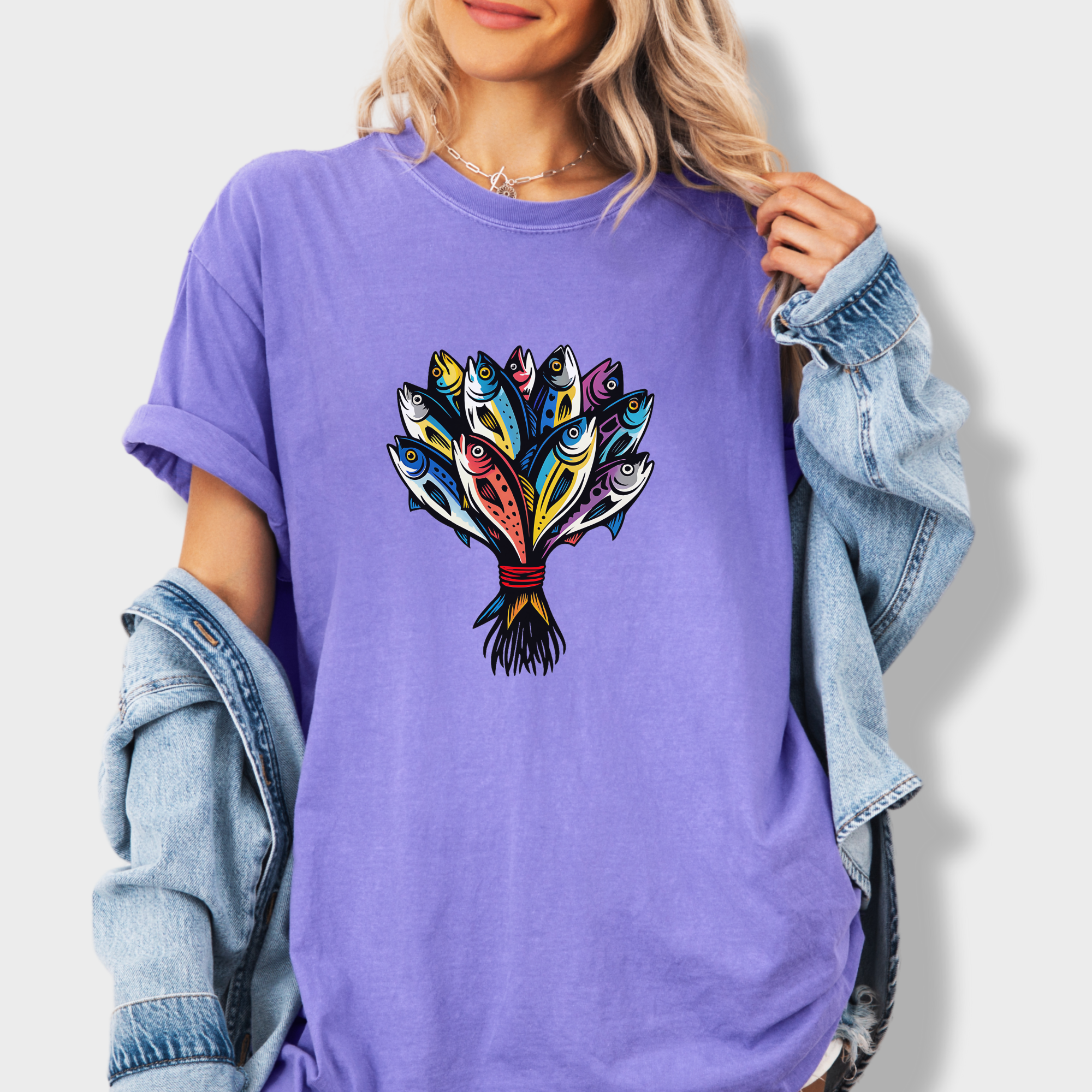 artistic-fish-bouquet-a-cats-dream-cat-graphic-comfort-colors-t-shirt-in-violet - Violet Lifestyle Female Model