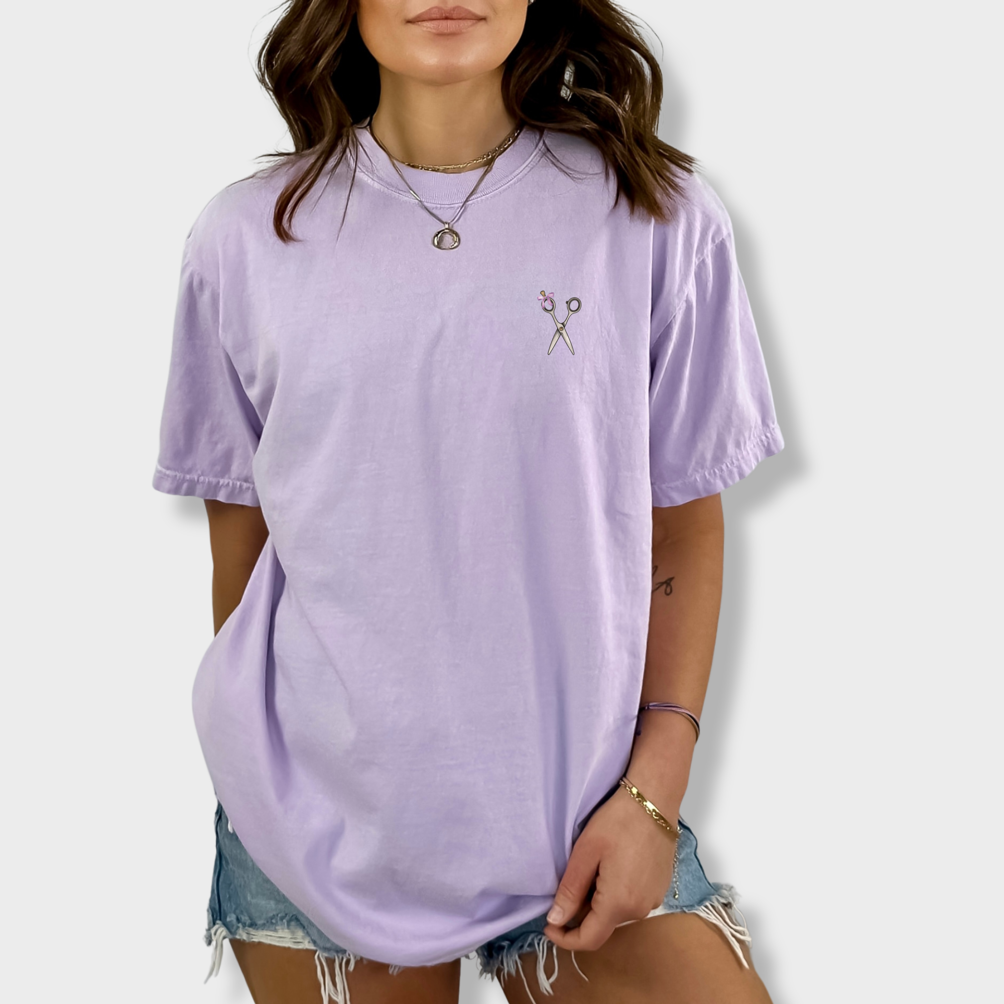 artistic-groomer-fluff-brush-stroke-dog-graphic-comfort-colors-t-shirt-in-orchid - Orchid Lifestyle Male Model